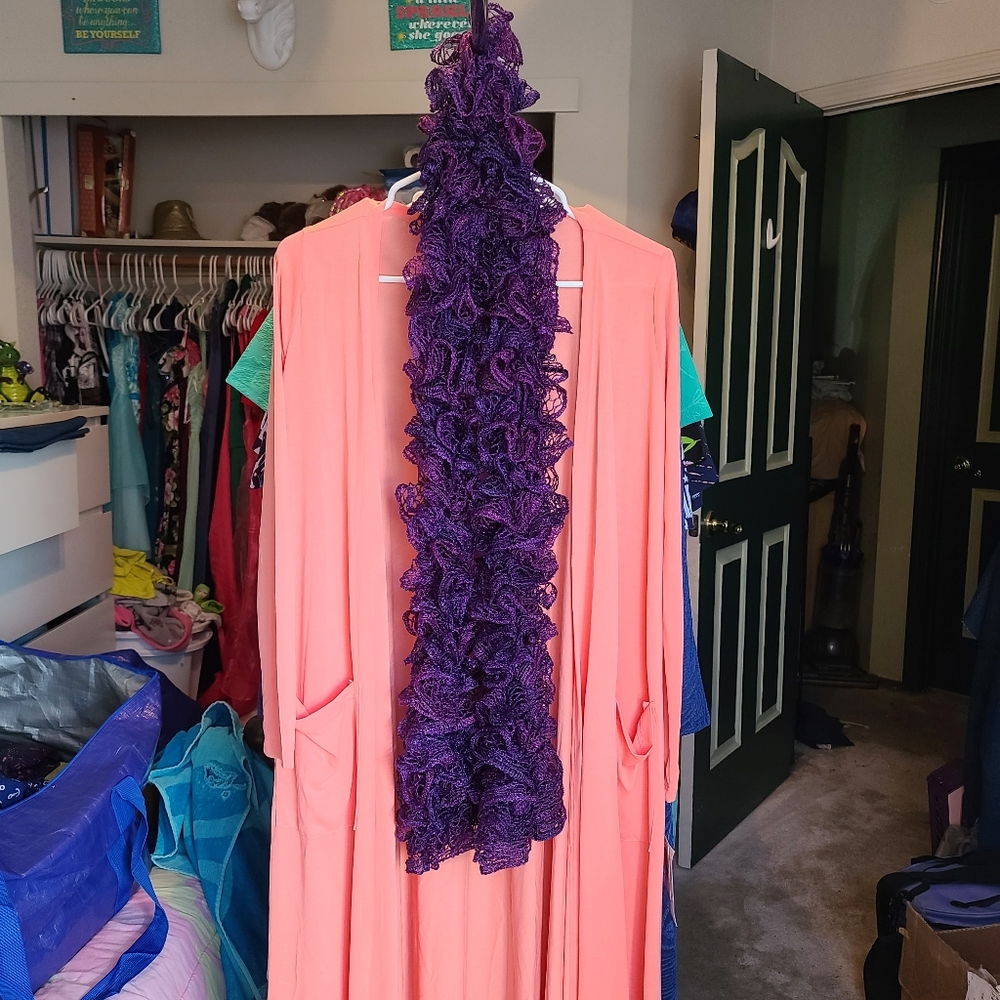 Handmade Purple Ruffle Scarf - Picture 3 of 3
